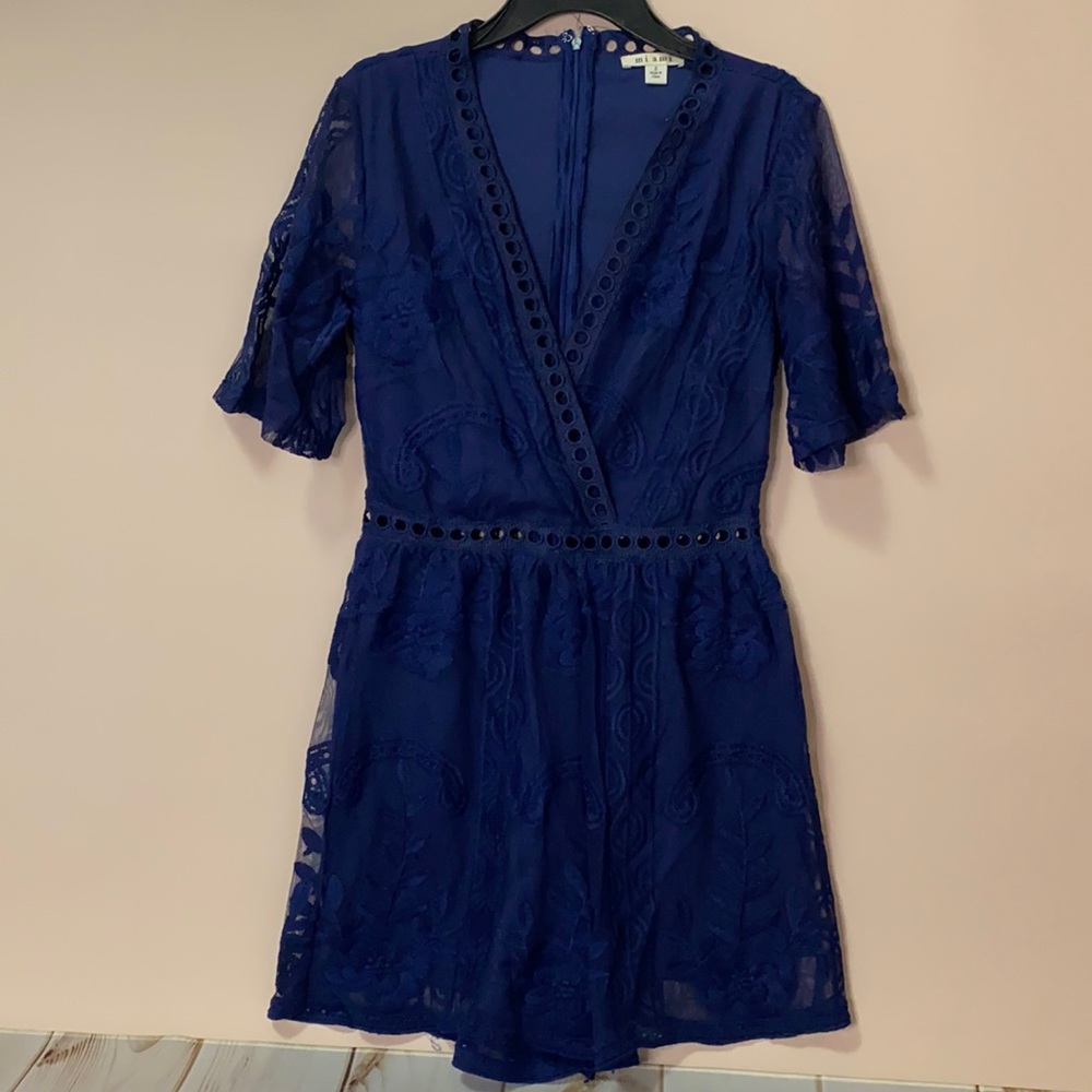 Francesca‘s Navy Romper